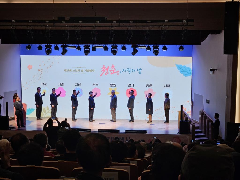 퍼포먼스.jpg